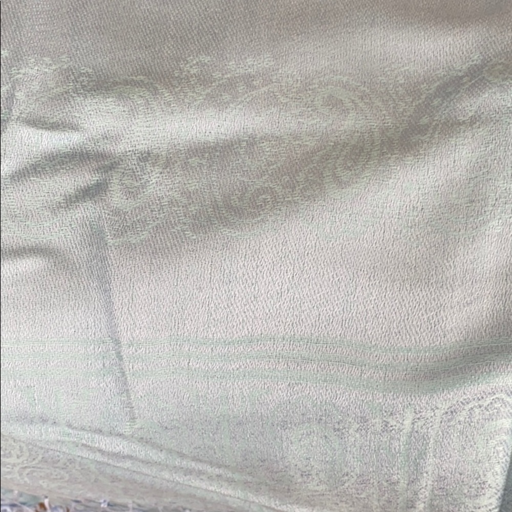Scarf - Picture 2 of 4